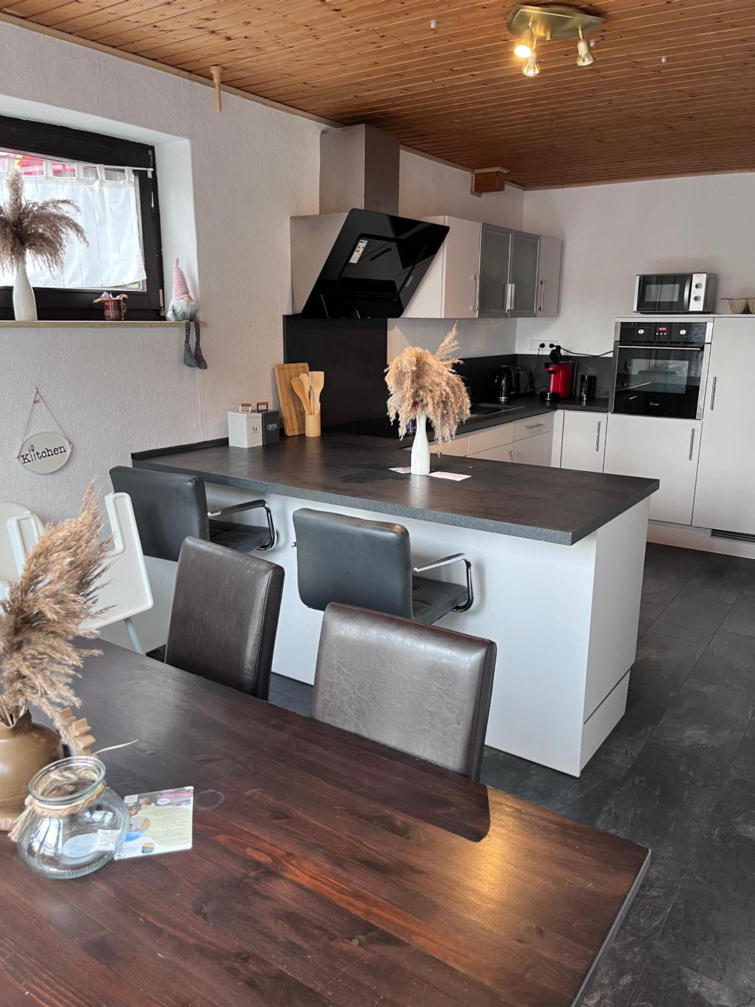 Ferienwohnung Beim Pferdehof Neuenstein  Exterior foto